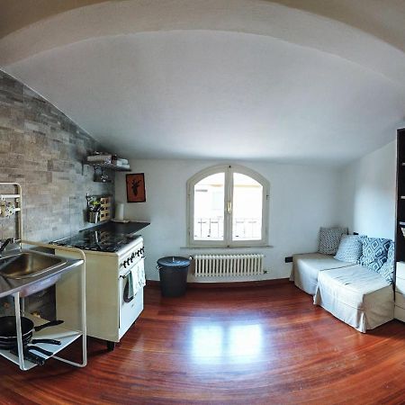 Stupenda Mansarda Centralissima, Finiture Di Lusso Каррара Экстерьер фото